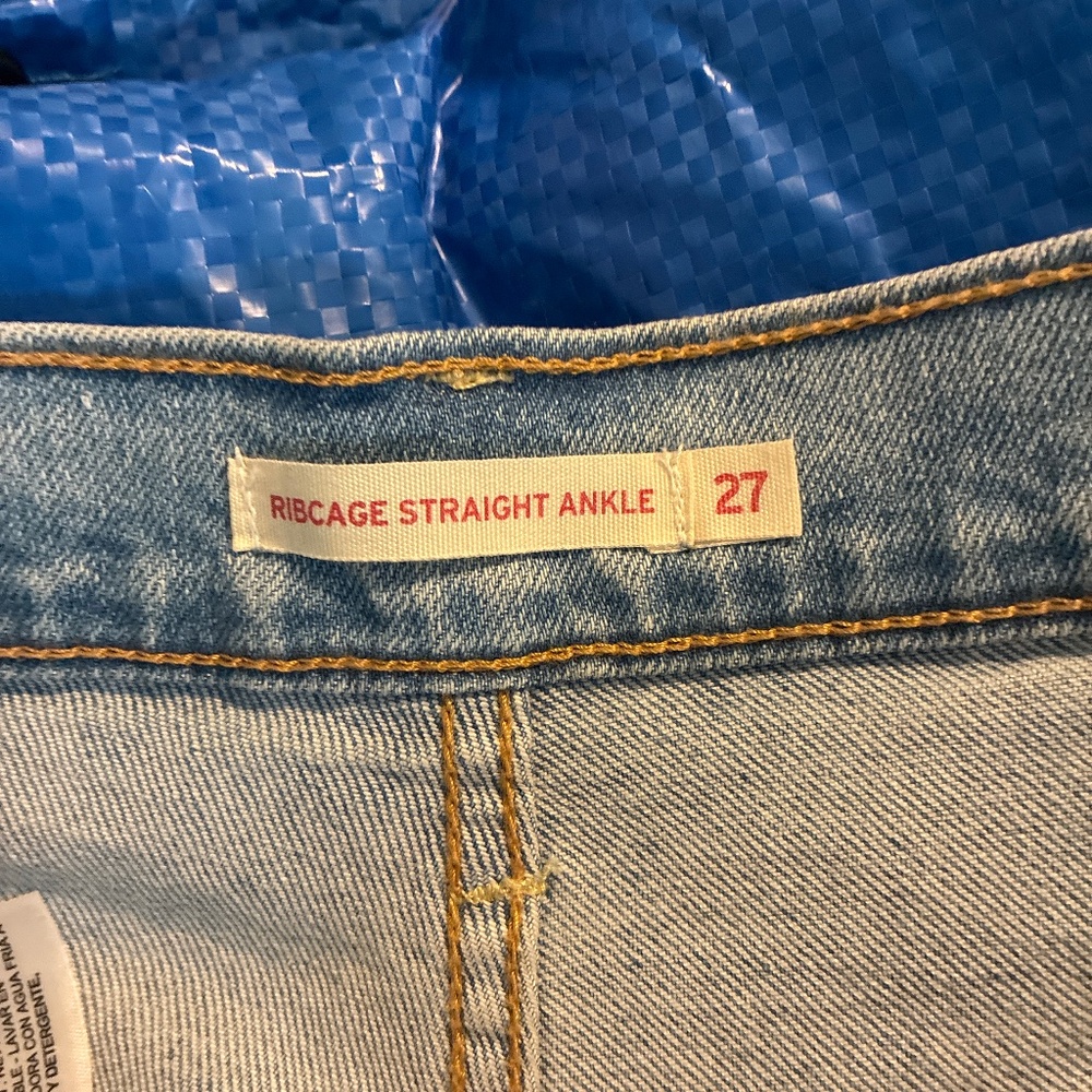 Levi’s rib cage ankle (27)